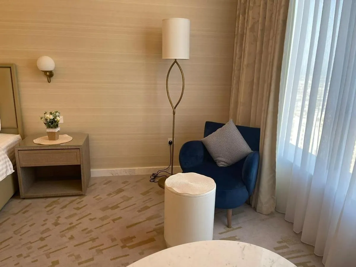 Palm Tower Palm Jumeirah Dubai